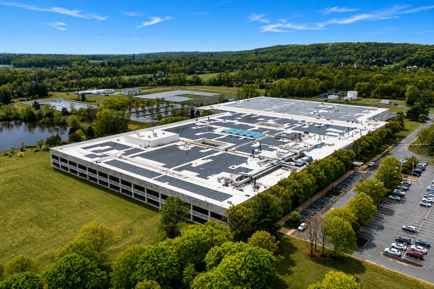 Primary Photo Of 199 Grandview Rd, Skillman Manufacturing For Lease
