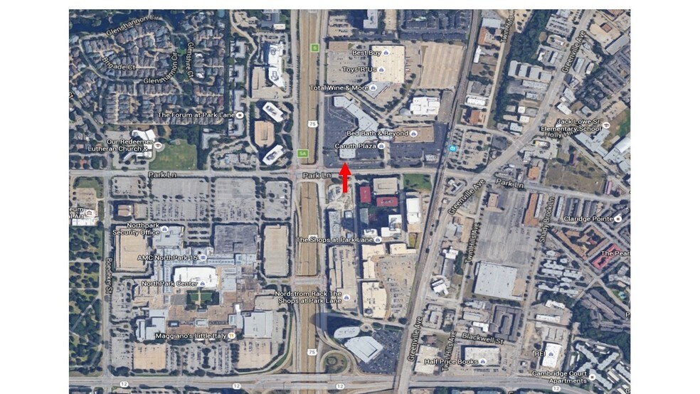 More Photos Of 9100 N Central Expy, Dallas Storefront For Lease