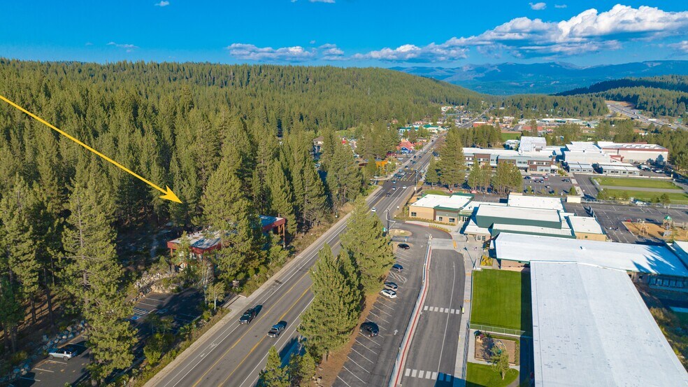 More Photos Of 12010 Donner Pass Rd, Truckee Office For Sale