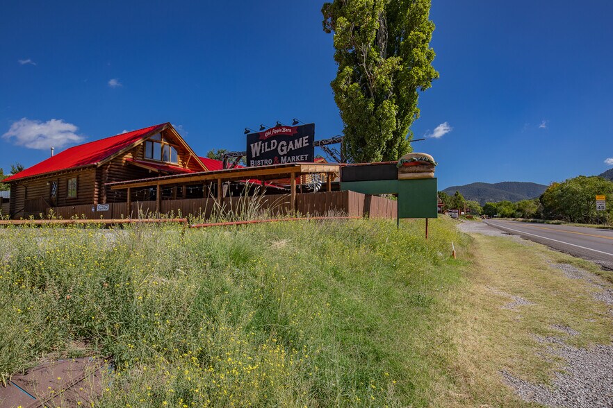 More Photos Of 949 Highway 82, Mountain Park Storefront Retail Residential For Sale