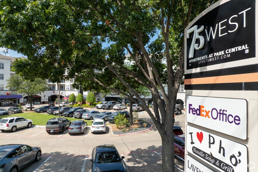 More Photos Of 7927 Forest Ln, Dallas Apartments For Lease