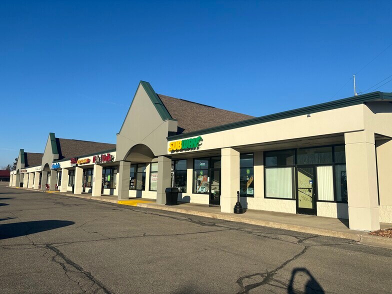 More Photos Of 1701 S Waverly Rd, Lansing General Retail For Lease