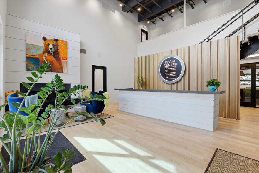More Photos Of 9493 N Government Way, Hayden Office For Sale