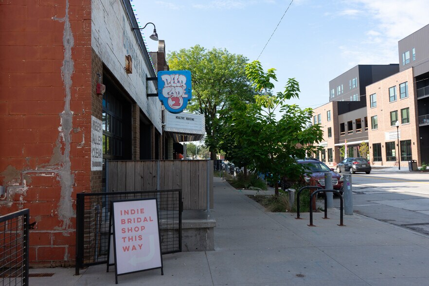More Photos Of 1419 S 13th St, Omaha Storefront Retail Office For Lease