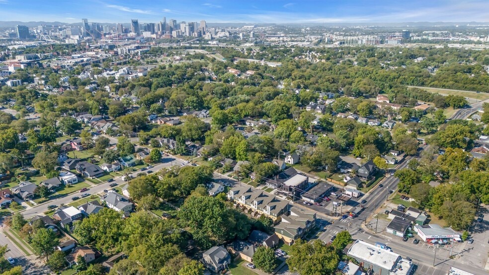 More Photos Of 722 McFerrin Ave, Nashville Restaurant For Lease