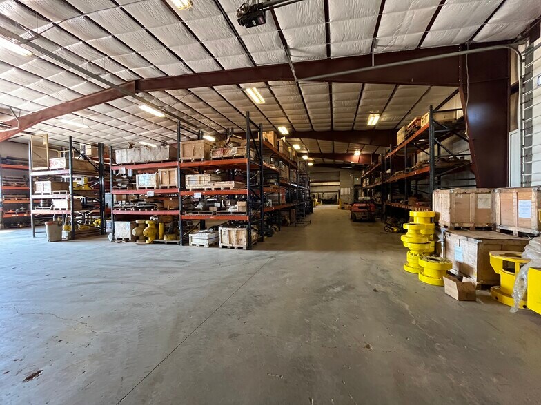 More Photos Of 3102 Main Street, Watford City Industrial For Sale