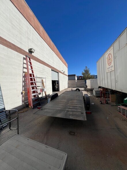 More Photos Of 3415 W Lake Mead Blvd, North Las Vegas Service For Sale