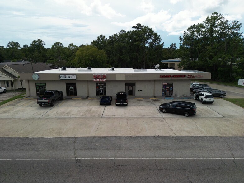 More Photos Of 4960 Highway 22, Mandeville Storefront Retail Office For Lease