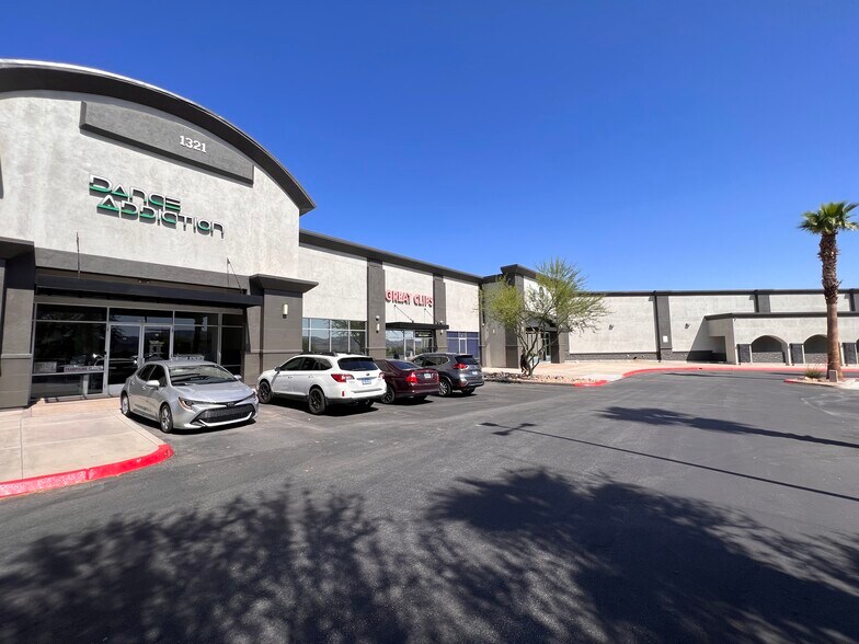 More Photos Of 1401 S Boulder Hwy, Henderson Unknown For Lease