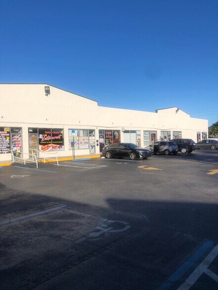 More Photos Of 6828-6896 W Atlantic Blvd, Margate Freestanding For Lease