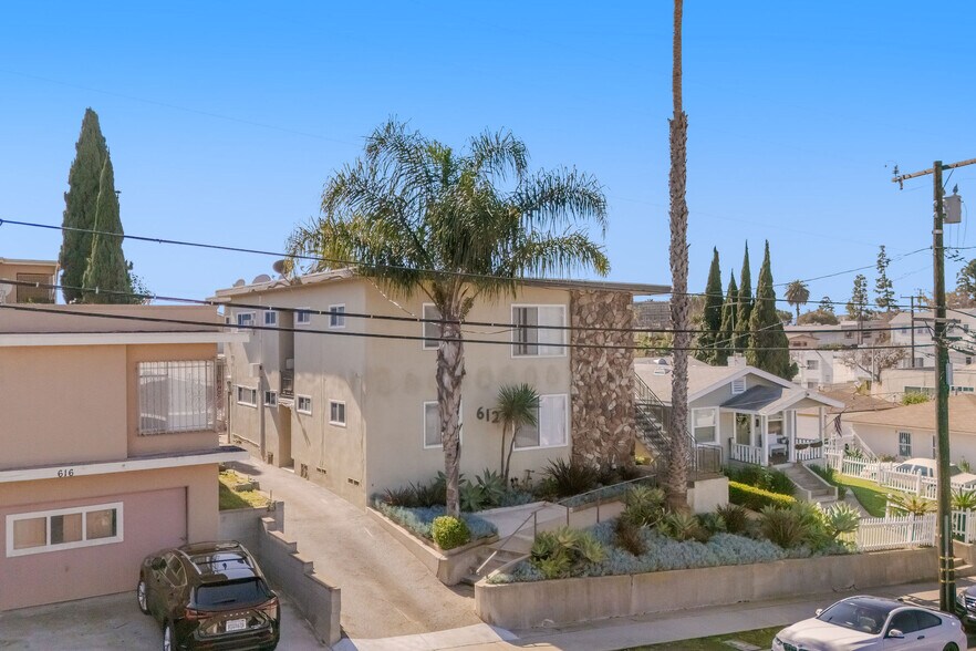 More Photos Of 612 Aerick St, Inglewood Apartments For Sale