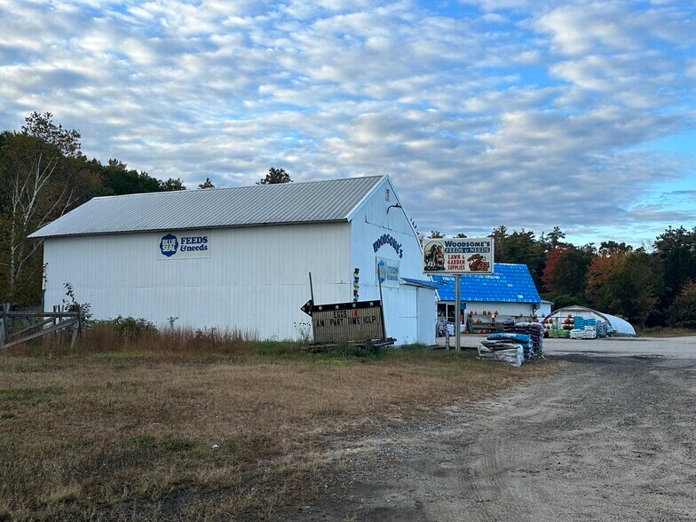 More Photos Of 262 Main st, East Waterboro General Retail For Sale