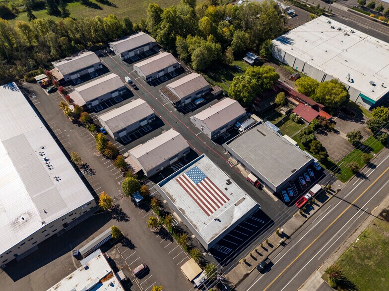 More Photos Of 3904-3922 W 1st Ave, Eugene Unknown For Lease