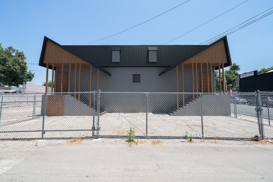 More Photos Of 11456-11464 Whittier Blvd, Whittier Restaurant For Sale