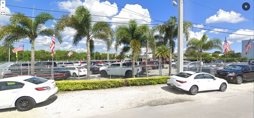 More Photos Of 24141 S Dixie Hwy, Homestead Auto Dealership For Lease