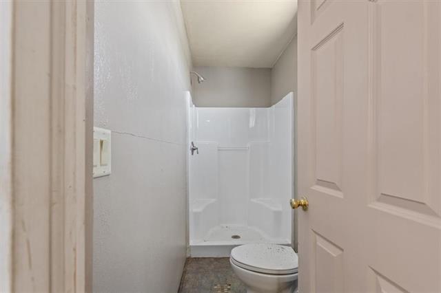 More Photos Of 11135 282nd St NW, Berthold Warehouse For Sale