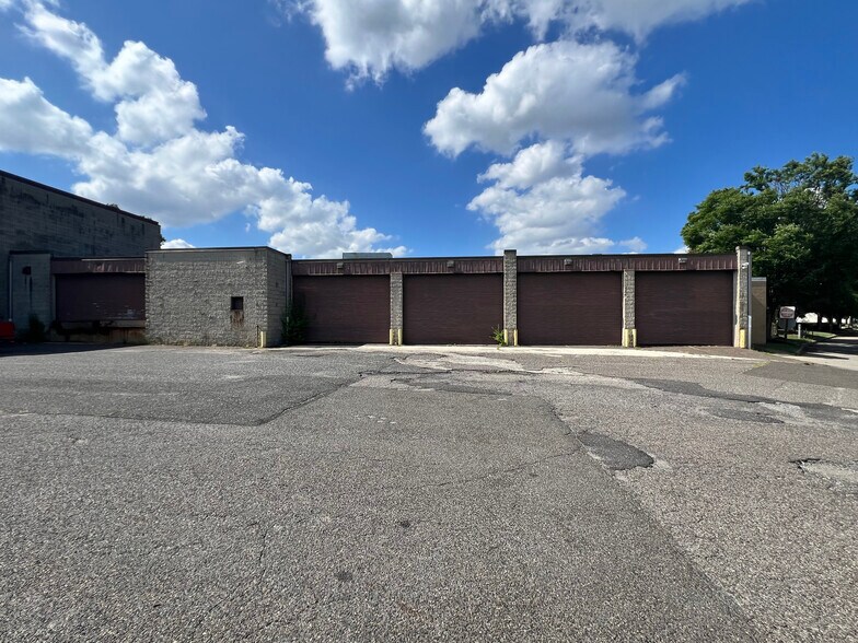 More Photos Of 301 Cuthbert Blvd, Cherry Hill Warehouse For Sale