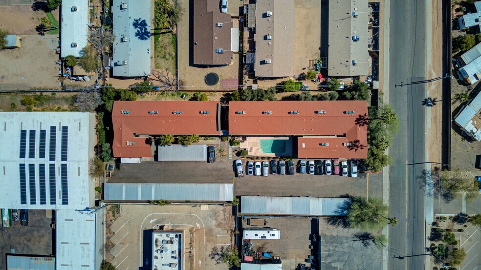 More Photos Of 2424 E Grandview Rd, Phoenix Apartments For Sale