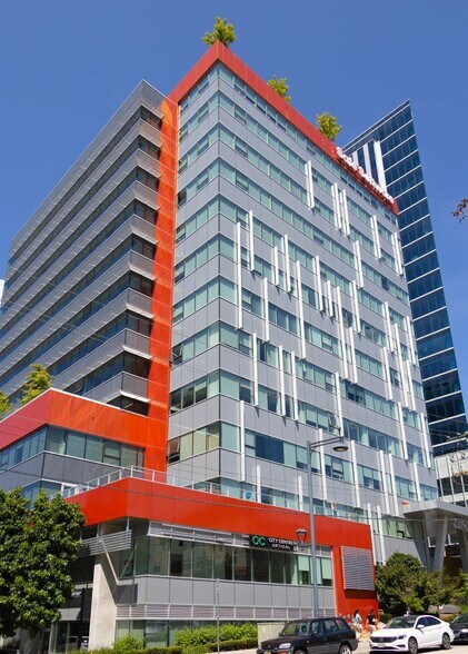 More Photos Of 9639 137A St, Surrey Medical For Sale