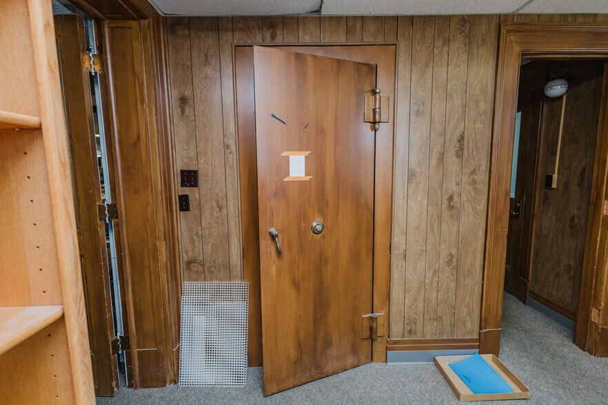 More Photos Of 920 Millington St, Winfield Storefront Retail Office For Sale