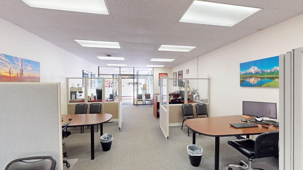 More Photos Of 324 E Washington Ave, Riverton Office For Sale