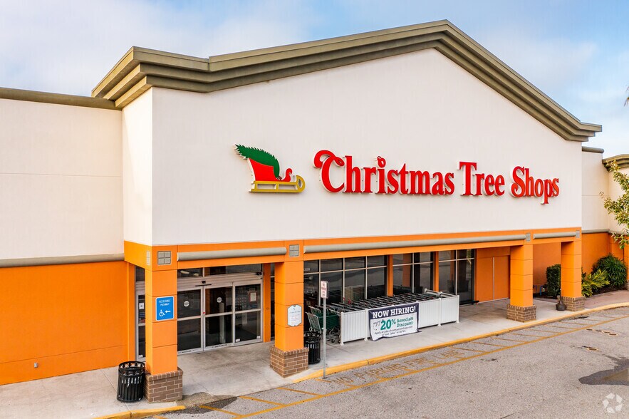 More Photos Of 130 E Altamonte Dr, Altamonte Springs Unknown For Lease