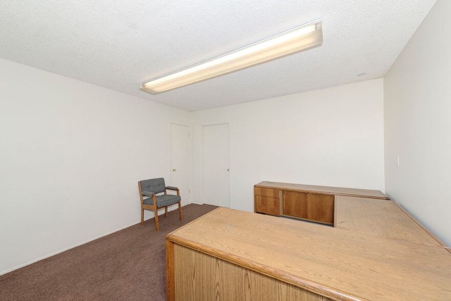 More Photos Of 2736-2742 W Orangethorpe Ave, Fullerton Loft Creative Space For Lease