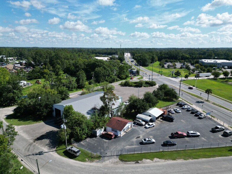 More Photos Of 3400 Edgewood Ave N, Jacksonville Warehouse For Sale