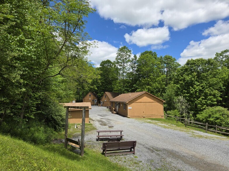 More Photos Of 1997 Rock Hill Rd, Weedville Hotel For Sale