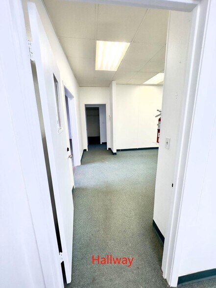 More Photos Of 882-890 Mahler Rd, Burlingame Warehouse For Lease