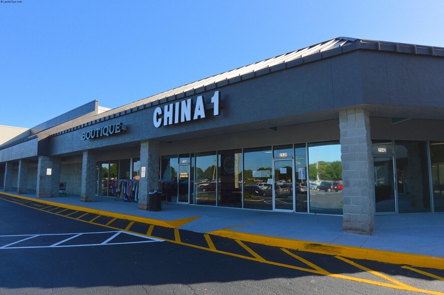 More Photos Of 2810-2946 Lakeland Highlands Rd, Lakeland General Retail For Sale