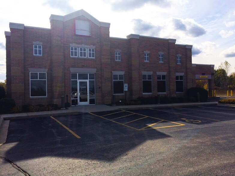 More Photos Of 7955 State Road 60, Cedarburg Bank For Sale