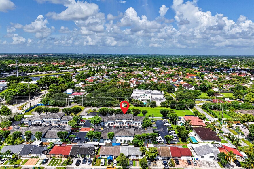 More Photos Of 10271 Sunset Dr, Miami Medical For Lease