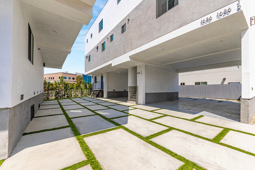 More Photos Of 1636 Longwood Ave, Los Angeles Apartments For Sale