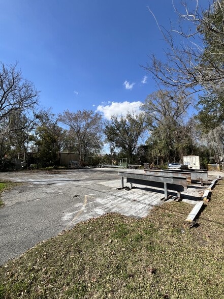 More Photos Of 4831 Phyllis St, Jacksonville Warehouse For Sale