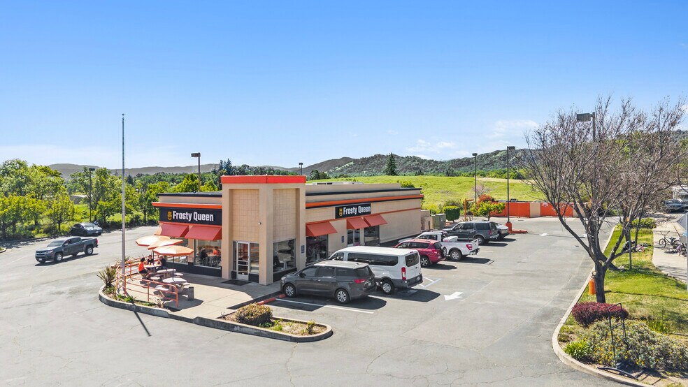 More Photos Of 1135 Lakeport Blvd, Lakeport Fast Food For Sale
