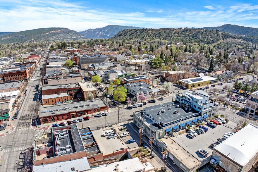 More Photos Of 701 E 2nd Ave, Durango Showroom For Lease