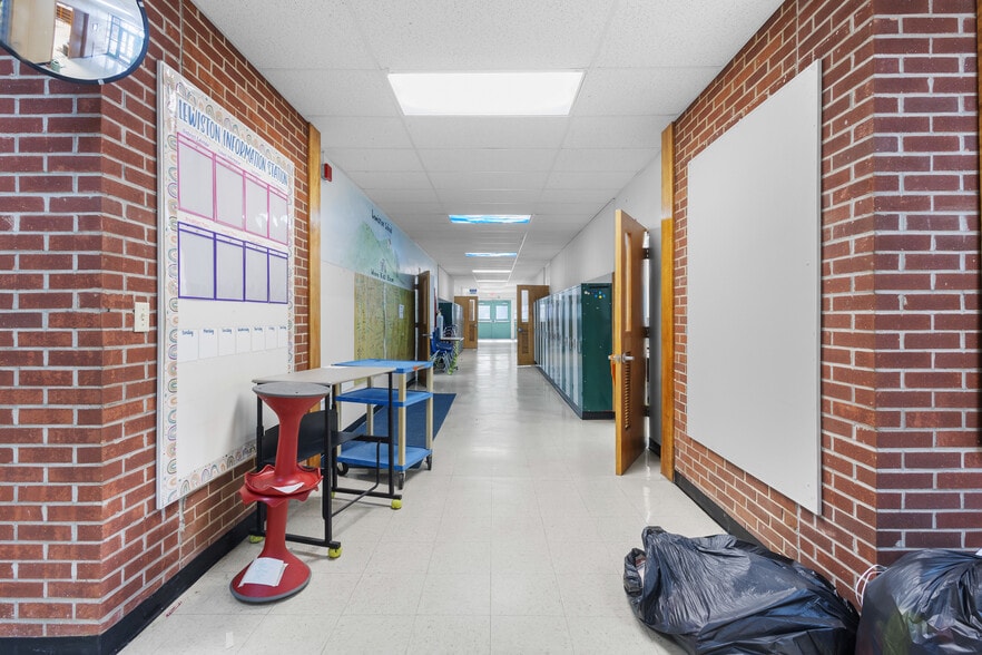 More Photos Of W11195 WI-127, Portage Schools For Sale