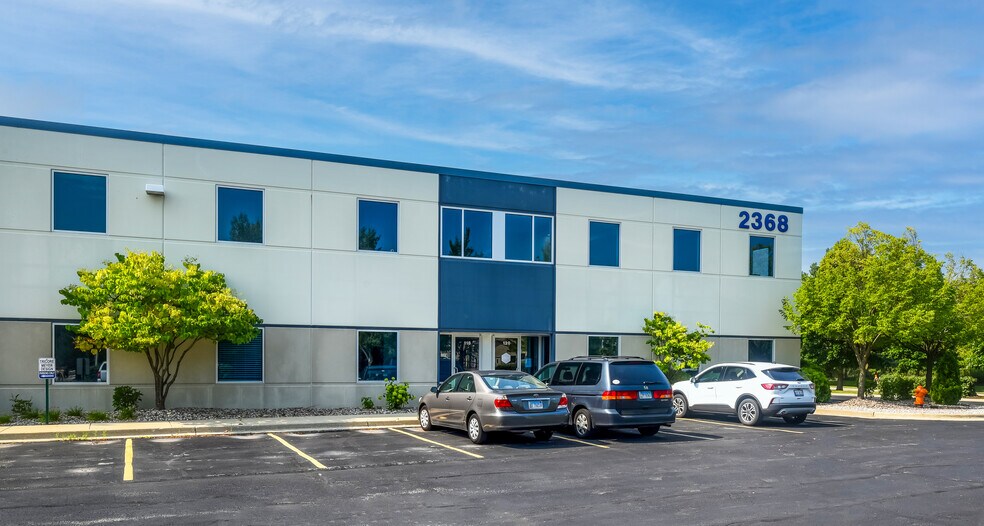 More Photos Of 2368 Corporate Ln, Naperville Industrial For Lease