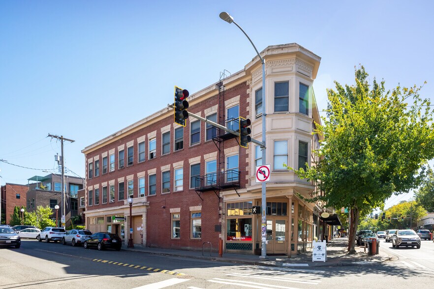 Primary Photo Of 3803 S Edmunds St, Seattle Apartments For Sale