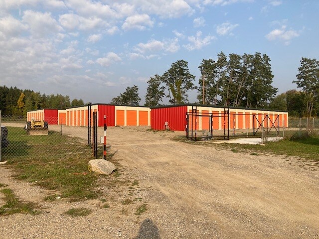 More Photos Of 205 N Ridge St, Port Sanilac Manufacturing For Sale
