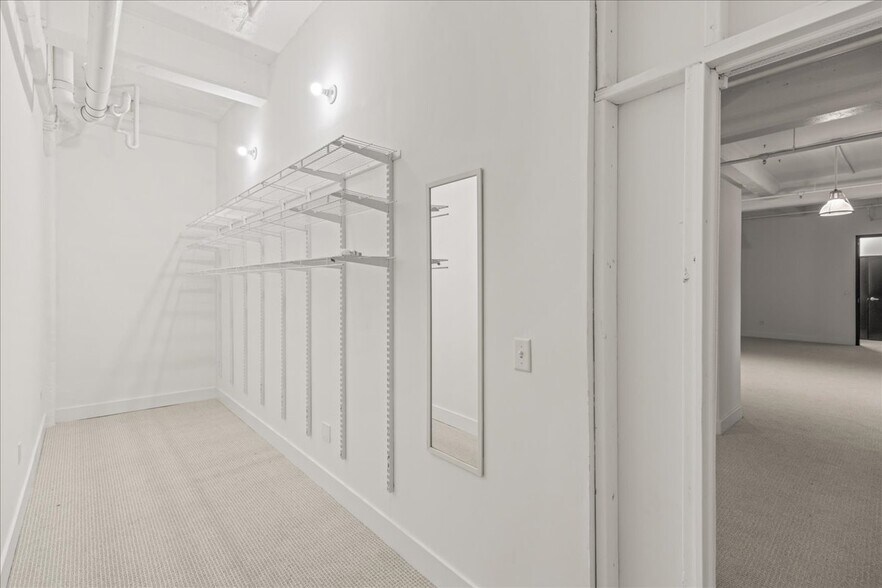 More Photos Of 109 N Orianna St, Philadelphia Office For Sale