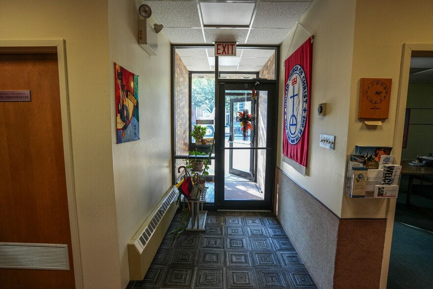 More Photos Of 431 Delaware Ave, Palmerton Office For Sale