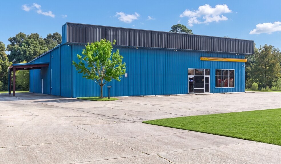 More Photos Of 6632 Elva St, Milton Industrial For Lease