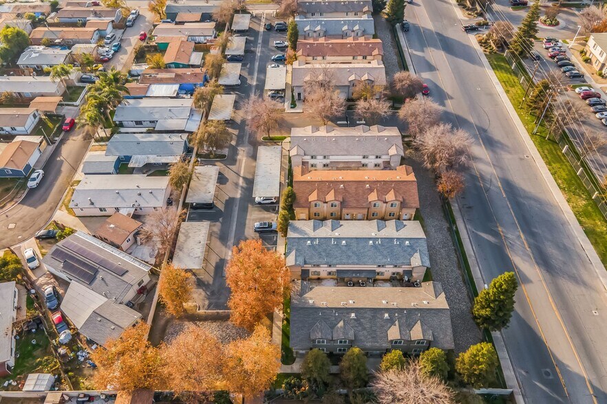More Photos Of 331 Pacheco Rd, Bakersfield Apartments For Sale