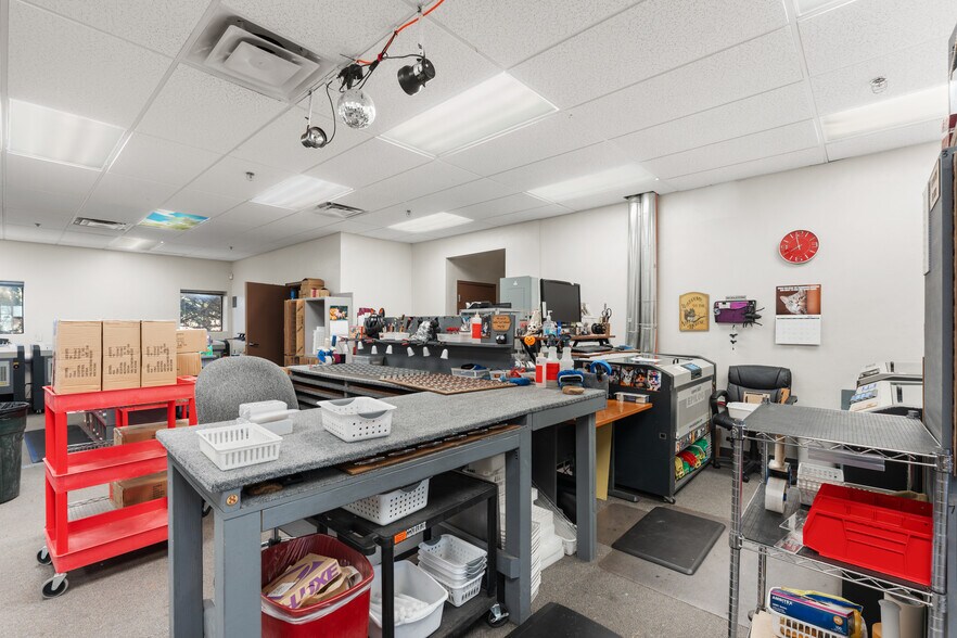 More Photos Of 3250 Tower Rd, Prescott Industrial For Sale