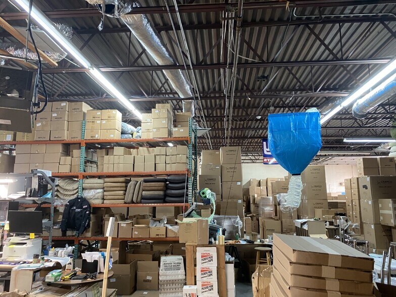 More Photos Of 47 Allen Blvd, Farmingdale Warehouse For Sale