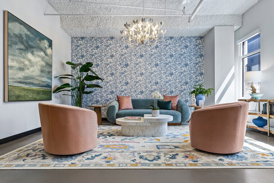 More Photos Of 501-509 Main St, Fort Worth Coworking Space