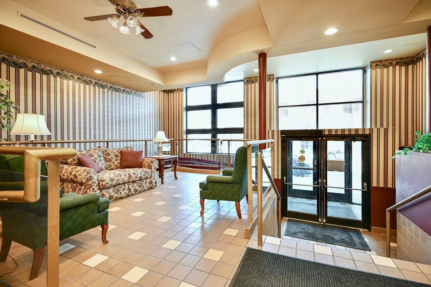 More Photos Of 157 W 3rd St, Winona Apartments For Sale