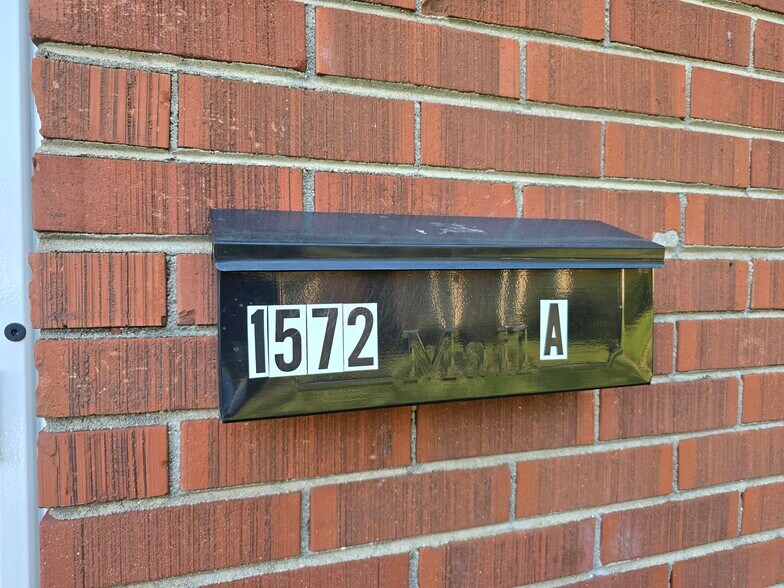 More Photos Of 1572 Hanauer St, Memphis Apartments For Sale